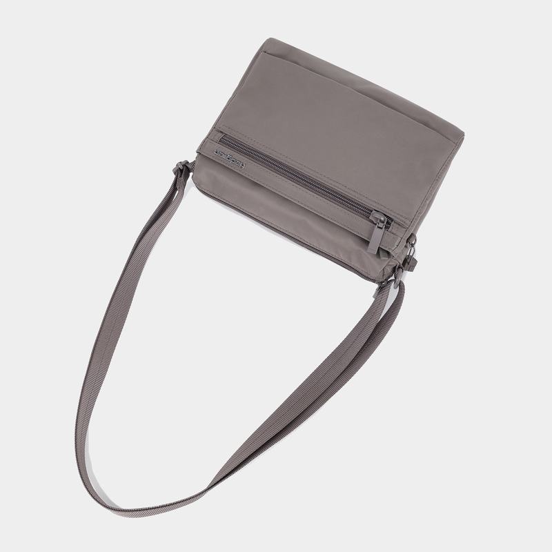 Grey Brown Hedgren Eye Women's Shoulder Bags | GKN1968HB