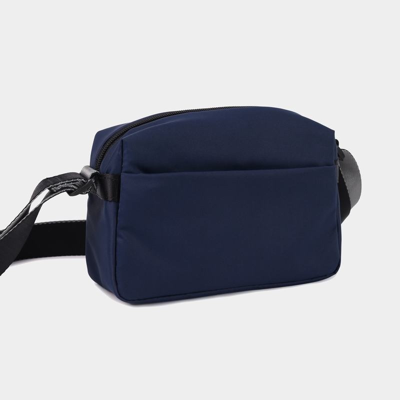 Navy Hedgren Neutron Small Women's Crossbody Bags | LTU7752GF