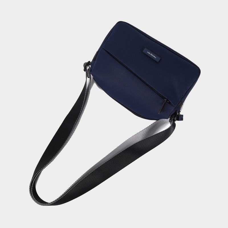 Navy Hedgren Neutron Small Women's Crossbody Bags | LTU7752GF